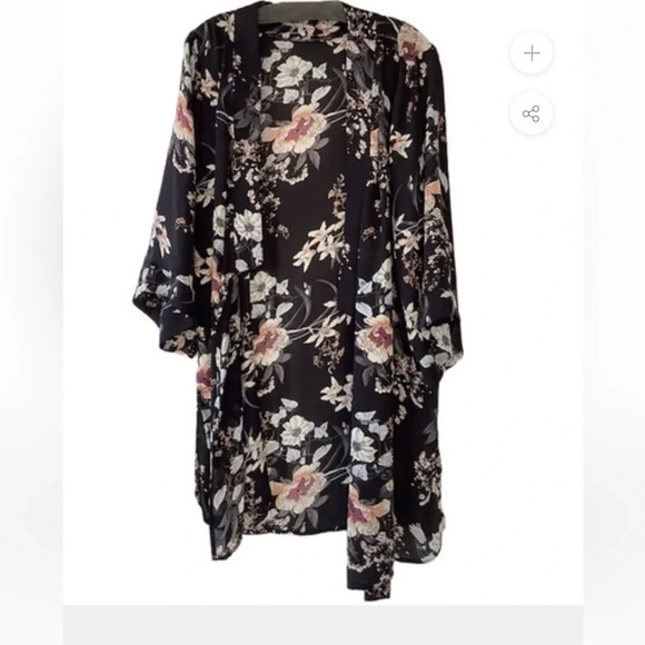 Tahari polyester kimono wrap XL  excellent condition - Picture 2 of 7